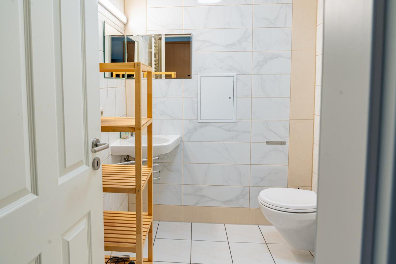 Apartmenthaus Chrischanshof روستوك المظهر الخارجي الصورة
